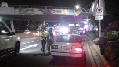 La ausencia de agentes de tránsito afecta la seguridad vial nocturna en República Dominicana.